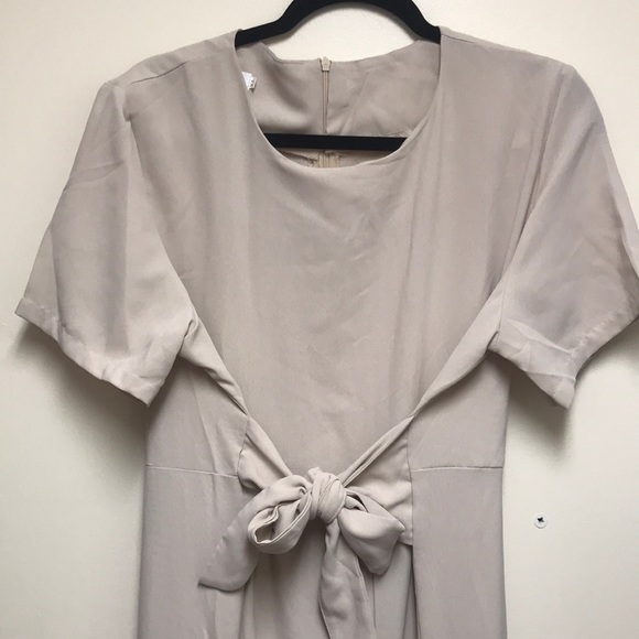 Qearal jumpsuit in nude. Size XL. - Picture 1 of 4